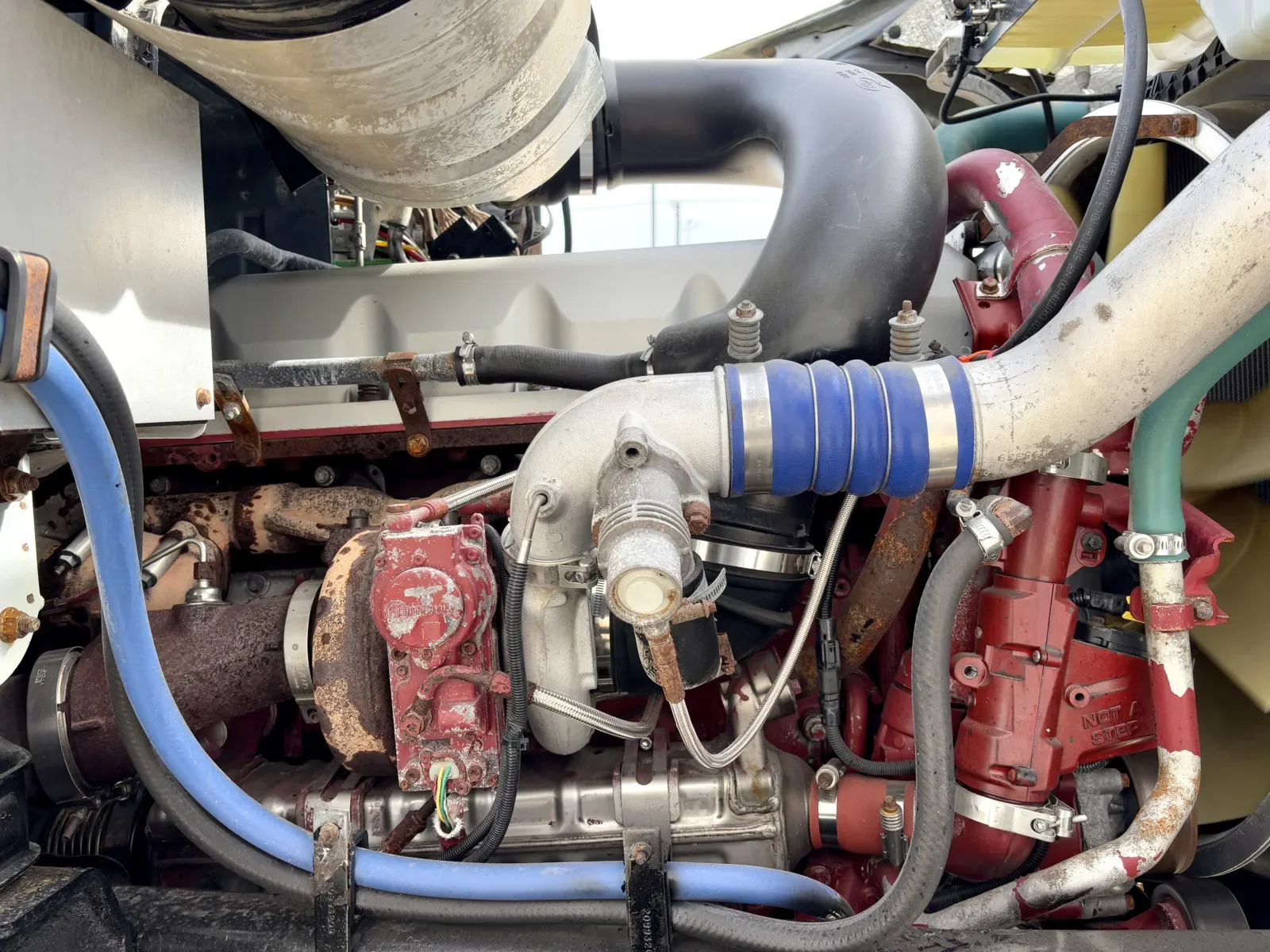 2012 Mack Pinnacle in Hutchins, TX — photo 12
