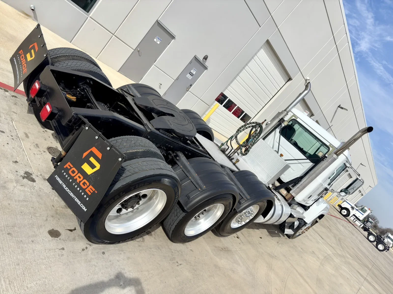 2012 Mack Pinnacle in Hutchins, TX — photo 11