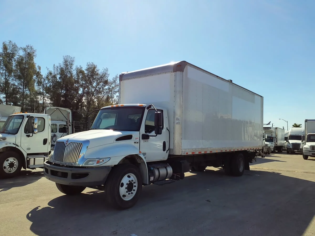2019 International MV in Miami, FL