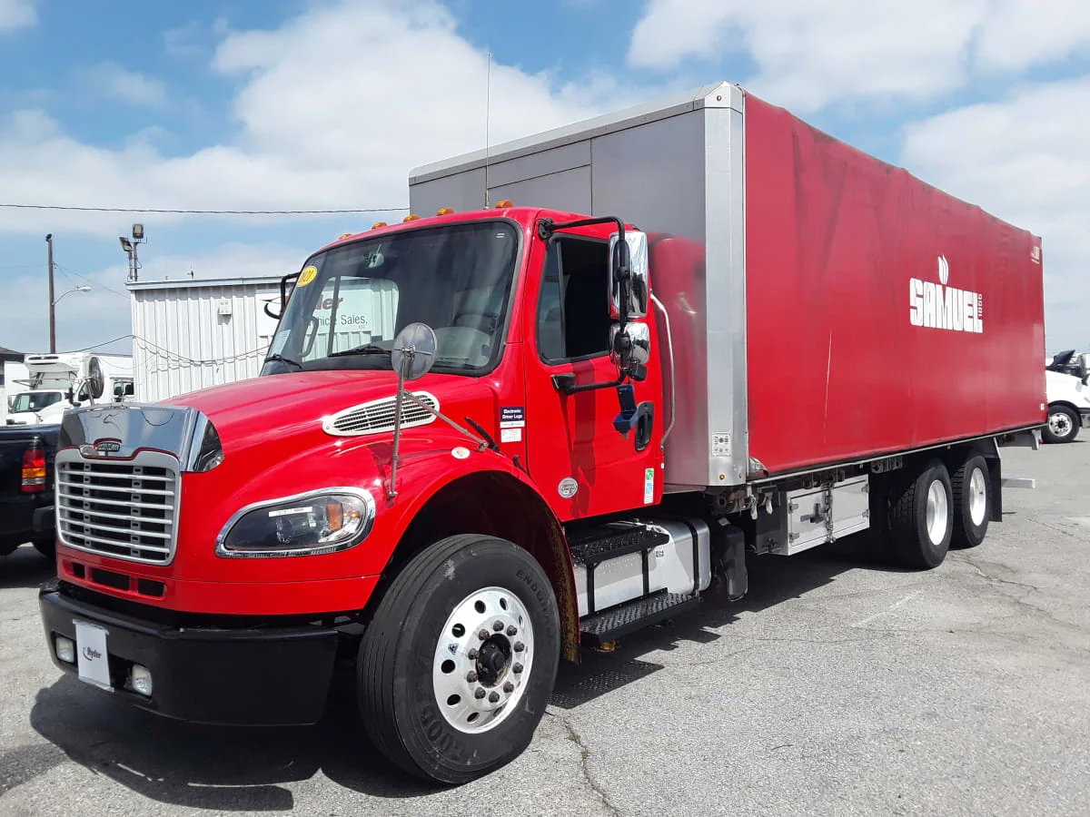 2021 Freightliner M2 106