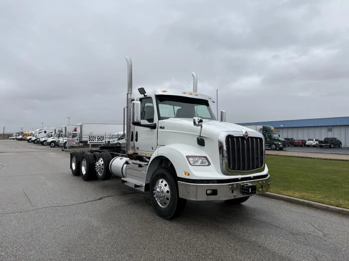 2026 International HX - image 8