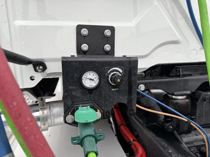 2026 International HX - image 11