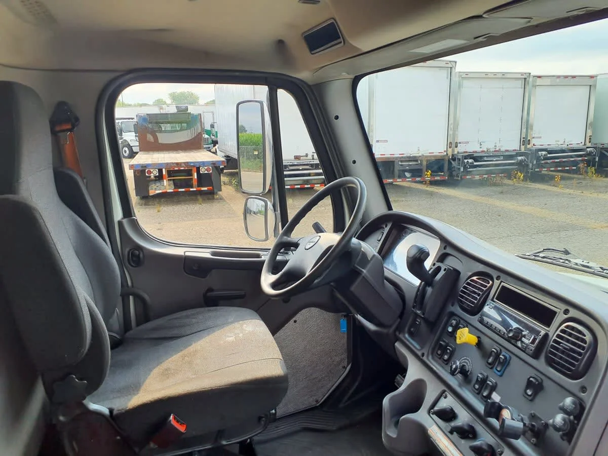 2020 Freightliner M2 106 in Wayland, MI — photo 8