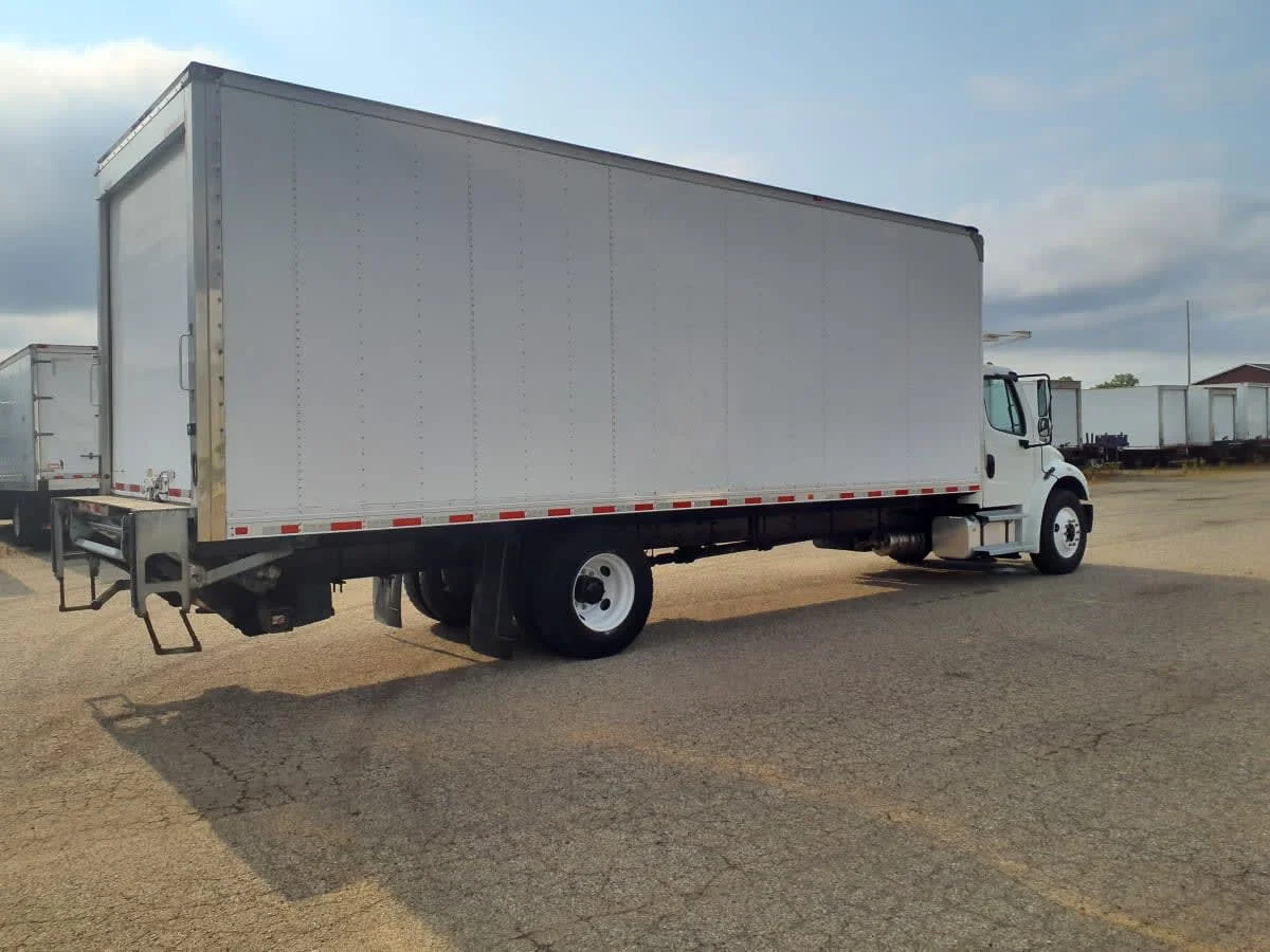 2020 Freightliner M2 106 in Wayland, MI — photo 4