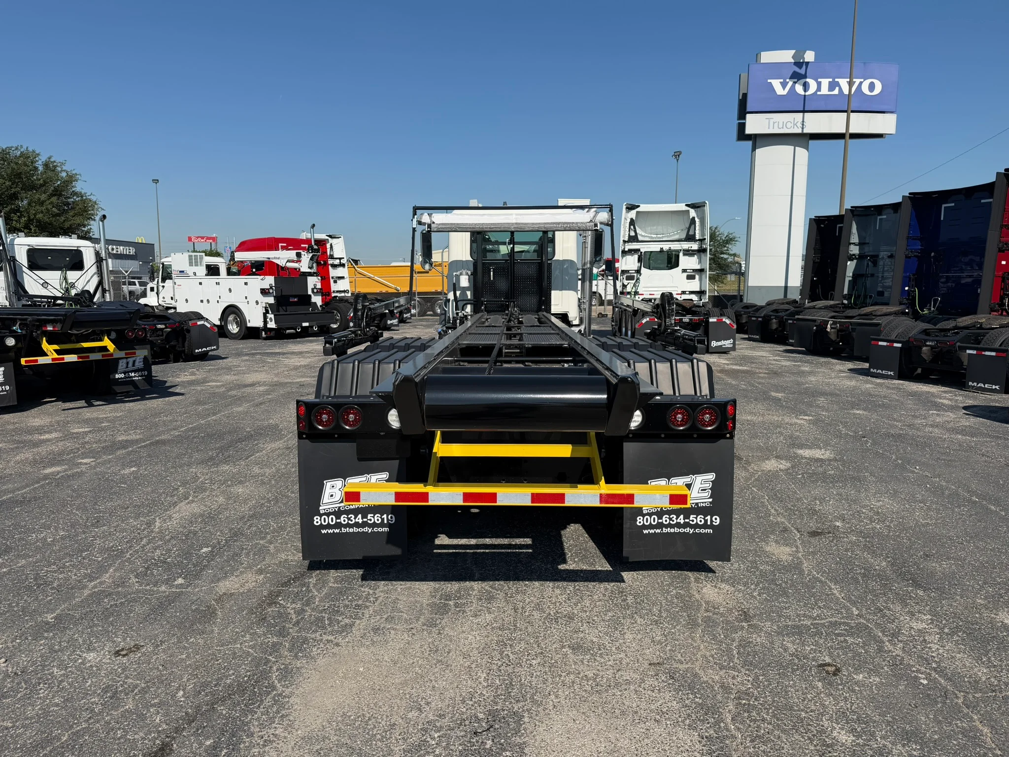 2026 Mack Granite in Fort Worth, TX — photo 5