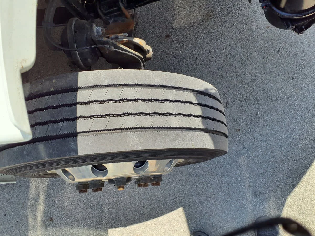 2020 Freightliner M2 106 in Indianapolis, IN — photo 15