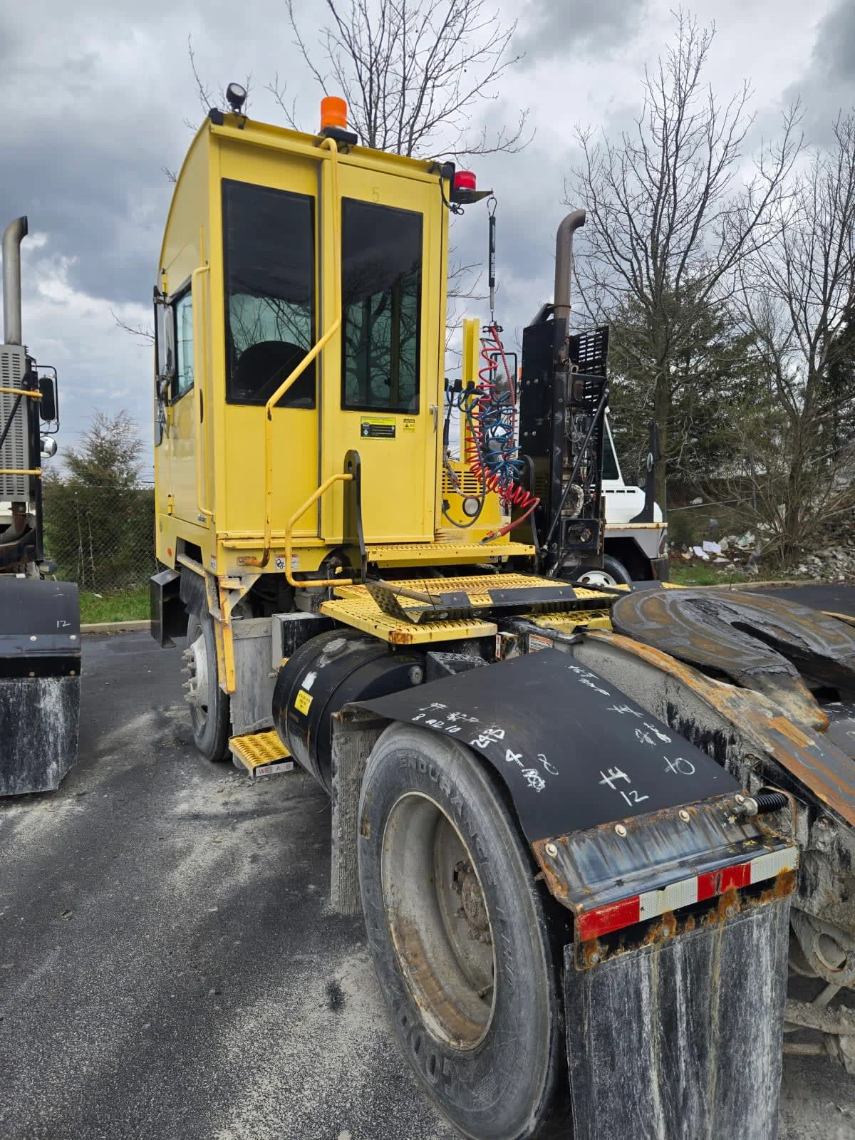 2021 Autocar in West Chester, OH — photo 3