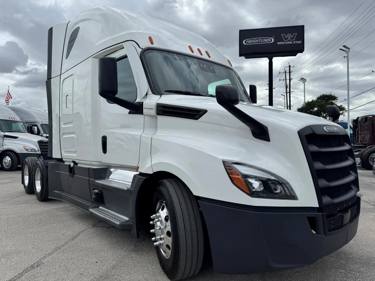 2024 Freightliner Cascadia in San Antonio, TX