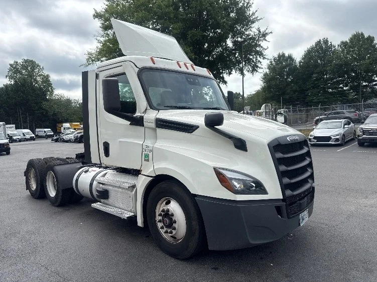 2021 Freightliner Cascadia
