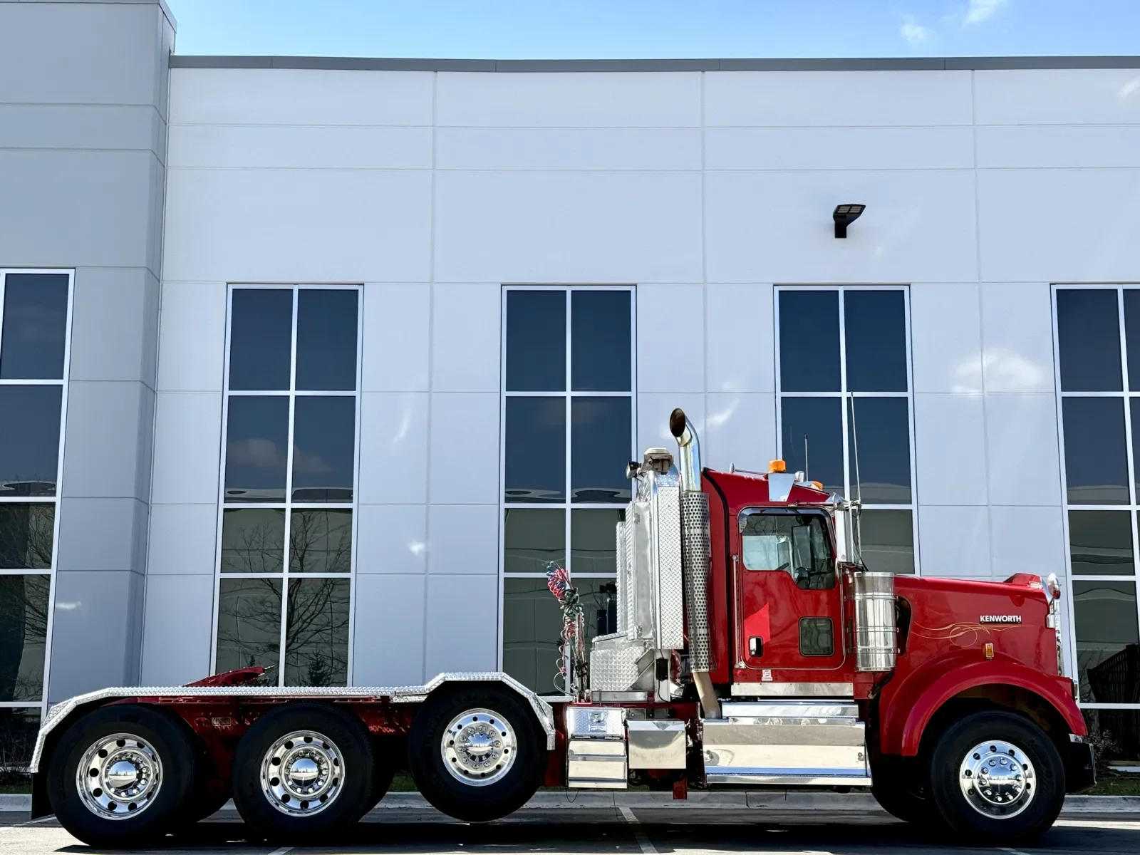 2016 Kenworth W900 in New Lenox, IL — photo 3