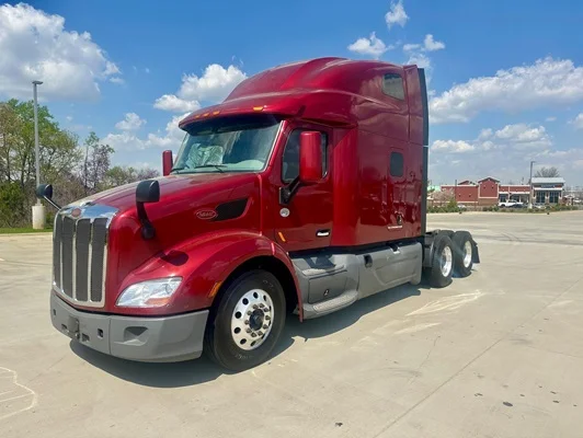 2021 Peterbilt 579 in Fort Mill, SC