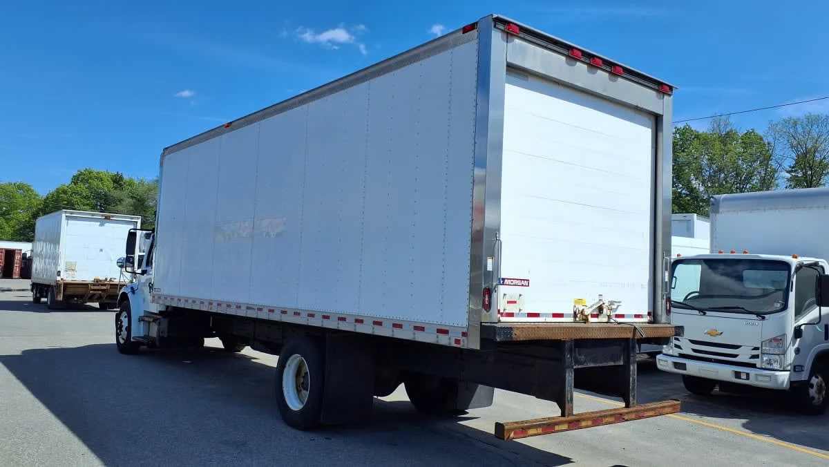 2017 Freightliner M2 106 in Salisbury, MA — photo 6