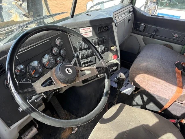2013 Western Star - image 4