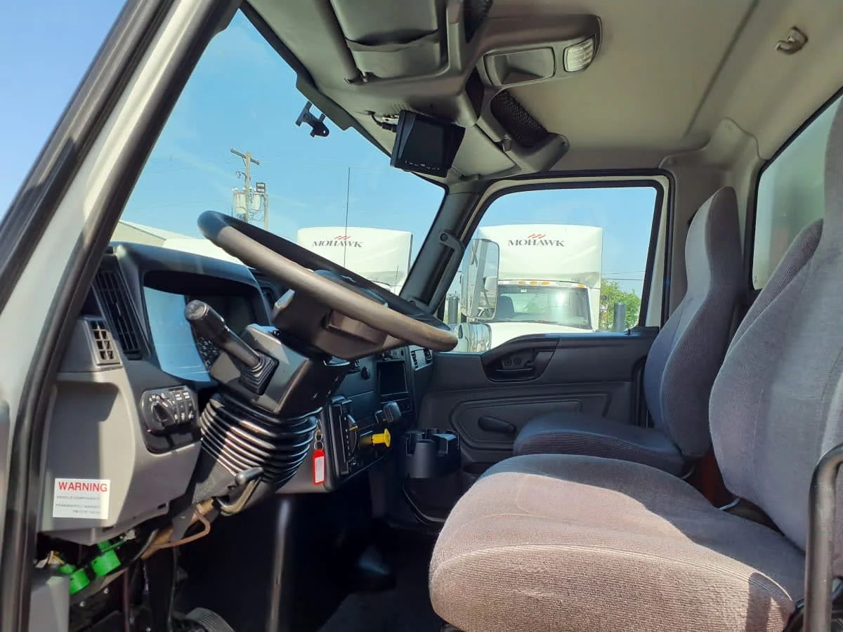 2020 International MV in Indianapolis, IN — photo 7