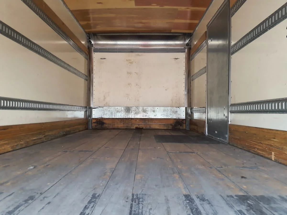 2020 International MV in Indianapolis, IN — photo 8
