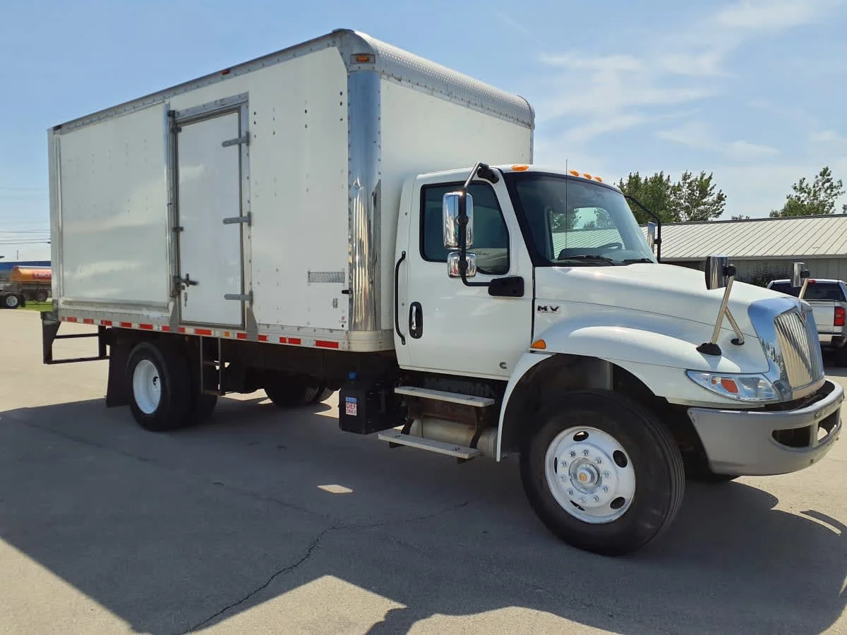 2020 International MV in Indianapolis, IN — photo 3