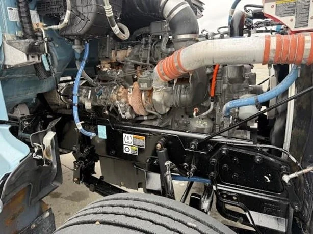 2023 Peterbilt 567 - image 8