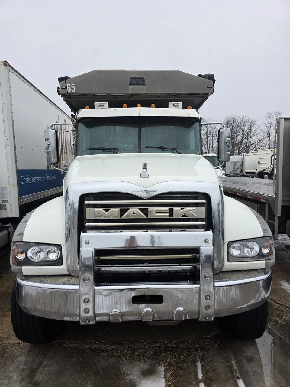 2015 Mack — photo 3