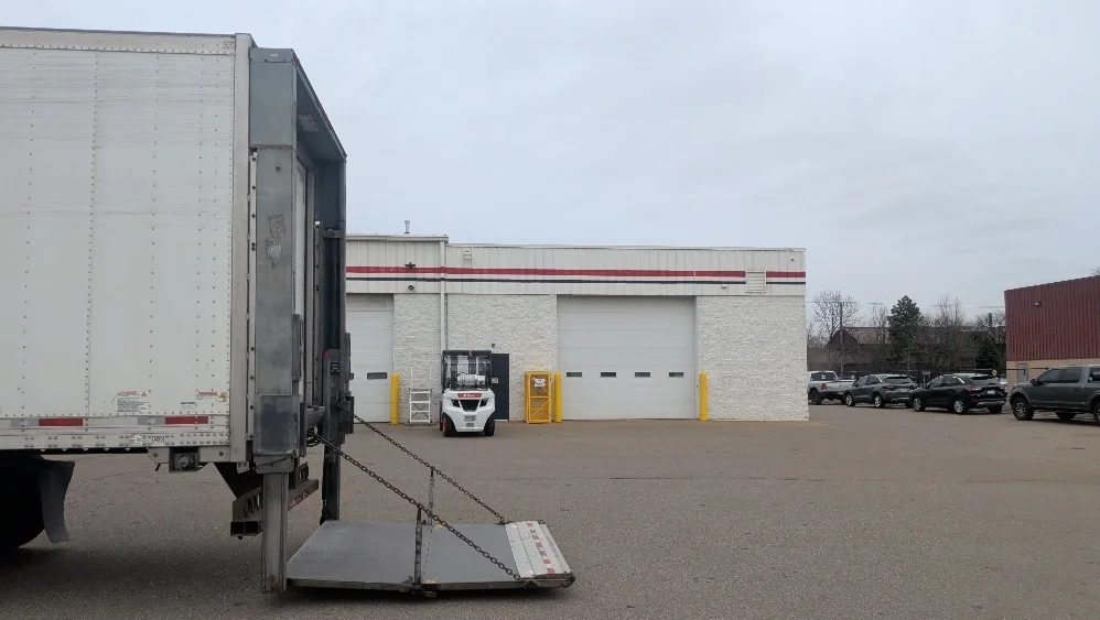 2019 Utility Trailer in Plymouth, MI — photo 7