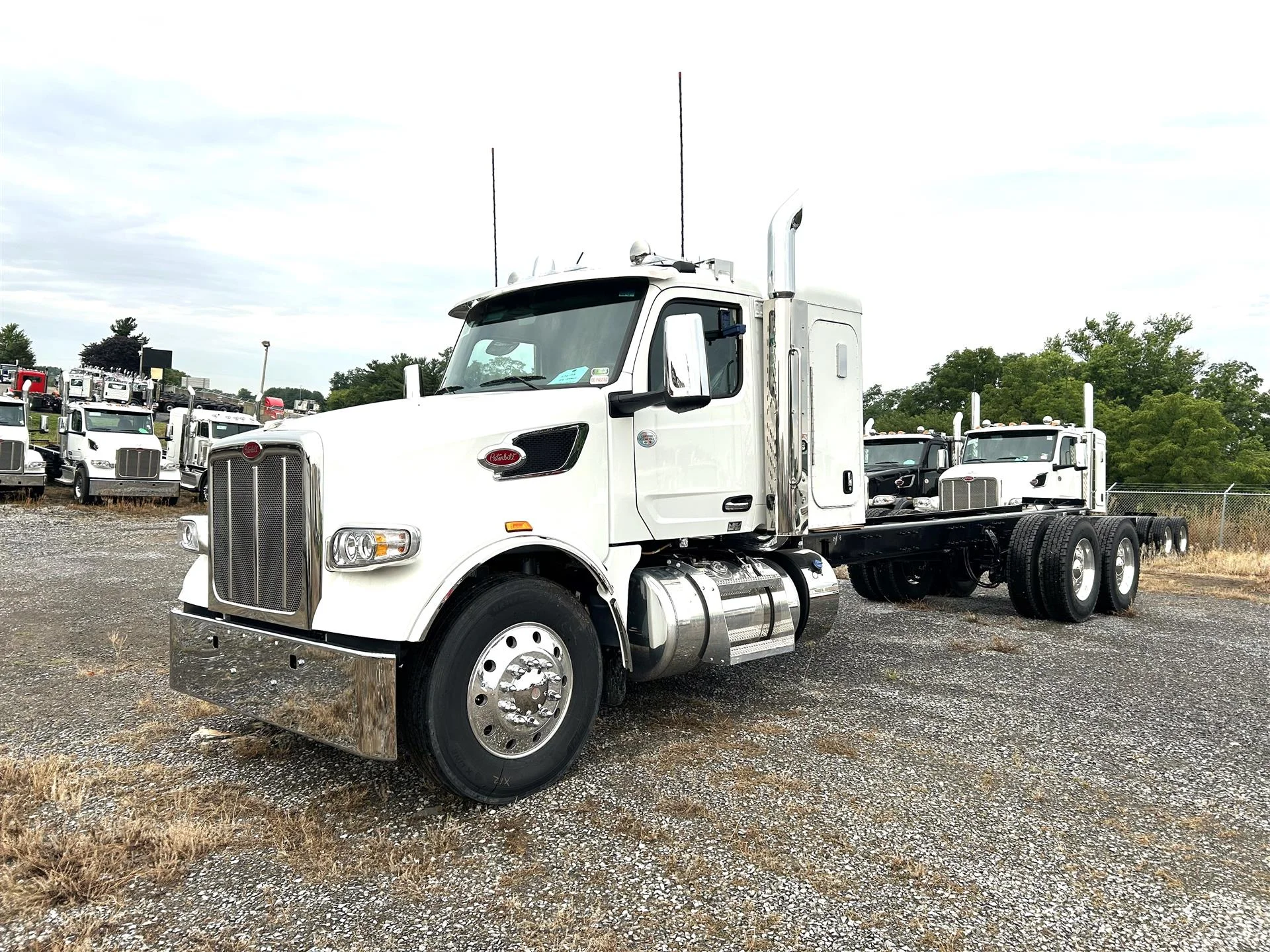 2024 Peterbilt 567