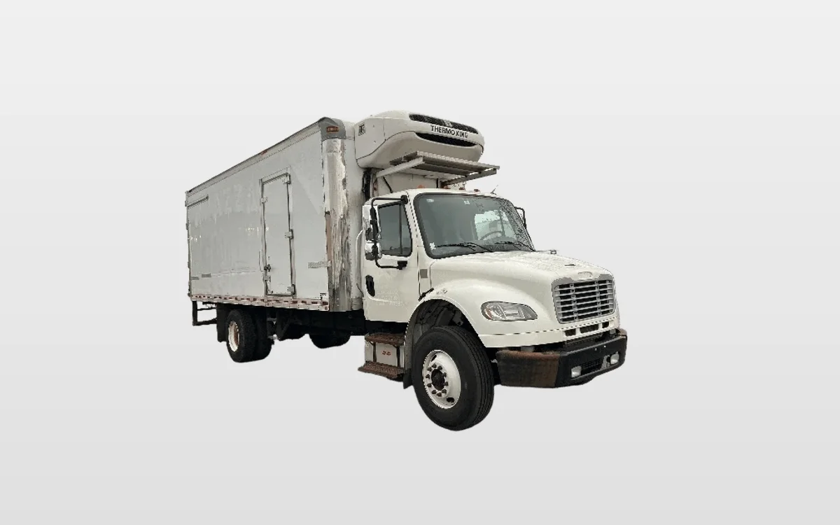 2019 Freightliner M2 106 - image 1