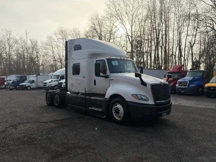 2023 International LT in Monmouth Junction, NJ