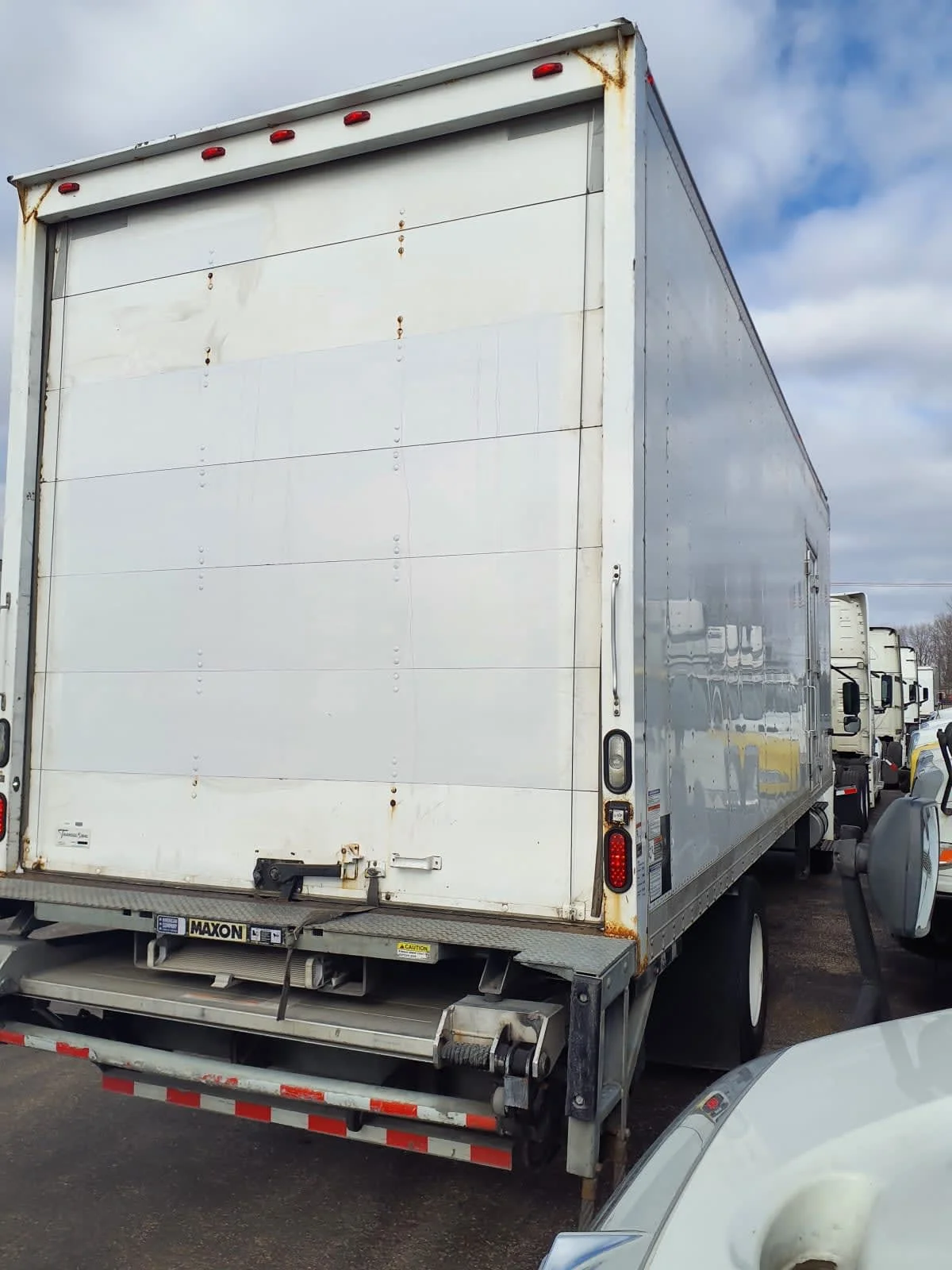 2019 International MV - image 4