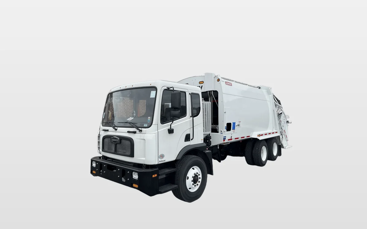 2025 Autocar - image 1