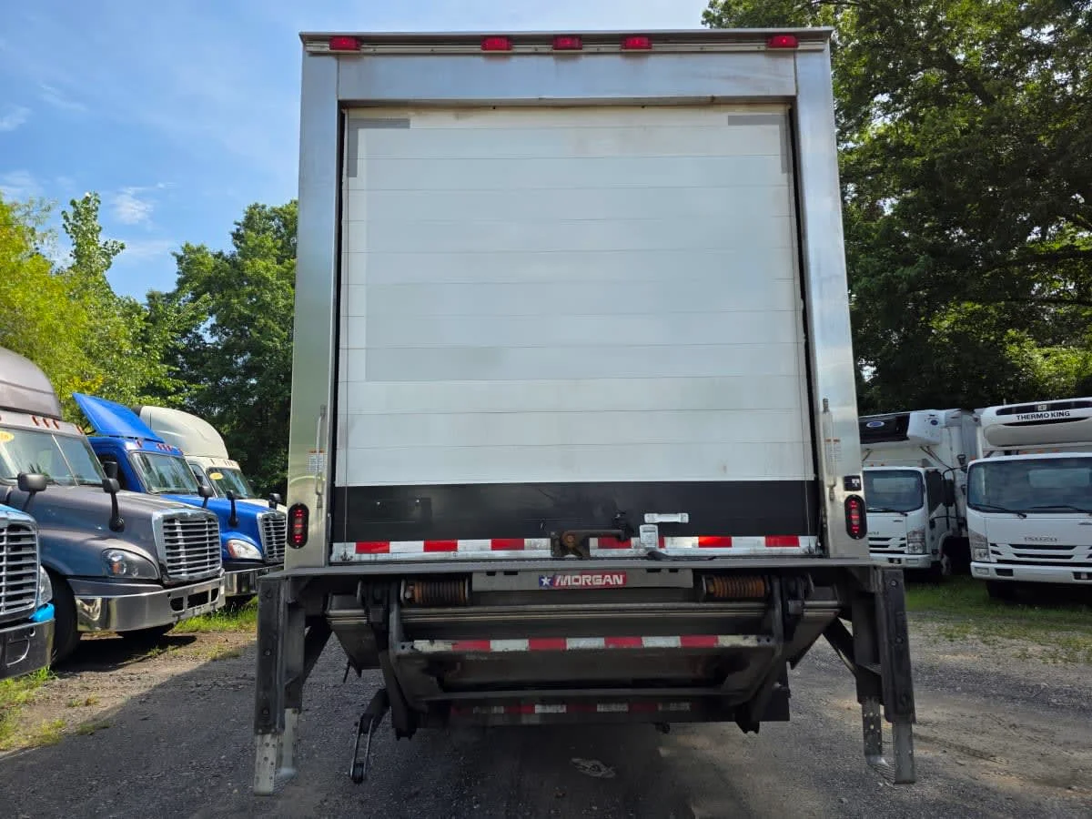 2019 Freightliner M2 106 in Bensalem, PA — photo 5