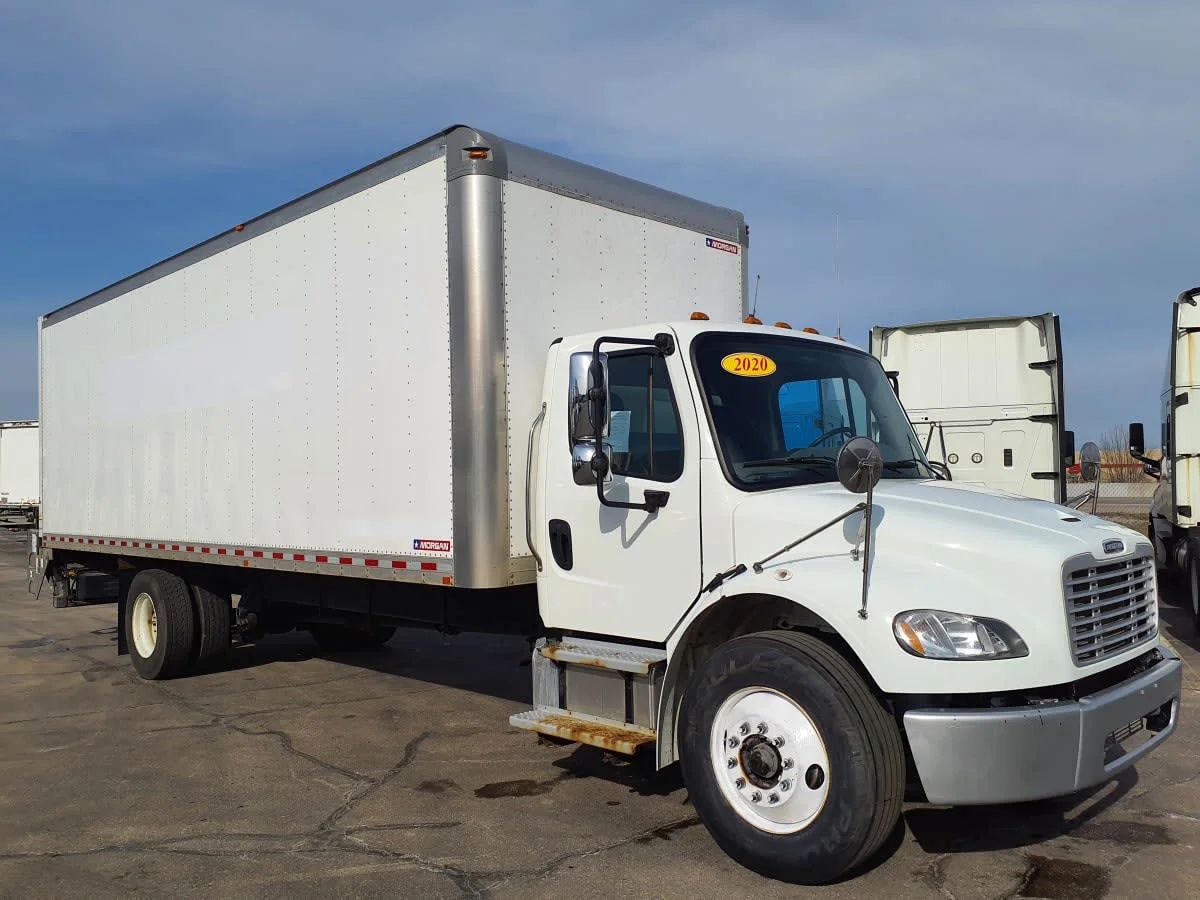 2020 Freightliner M2 106 in Oak Creek, WI — photo 3