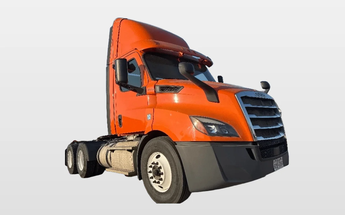 2019 Freightliner - image 1