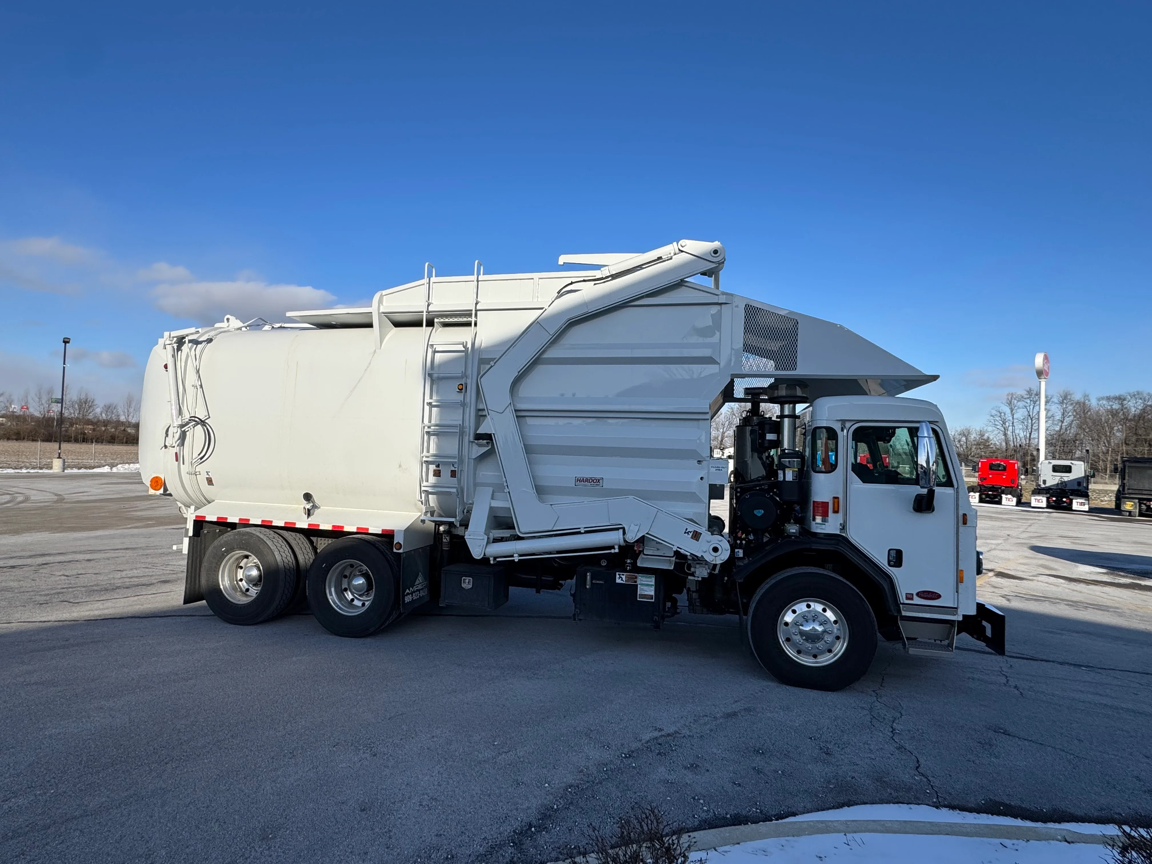 2026 Peterbilt 520 in Dayton, OH — photo 14
