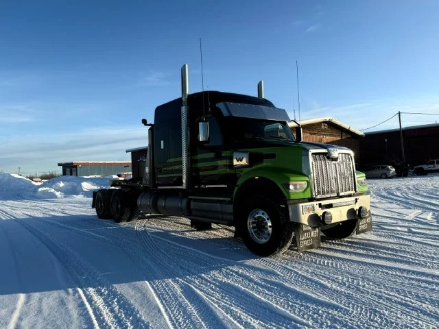 2022 Western Star 49X in Anchorage, AK — photo 3