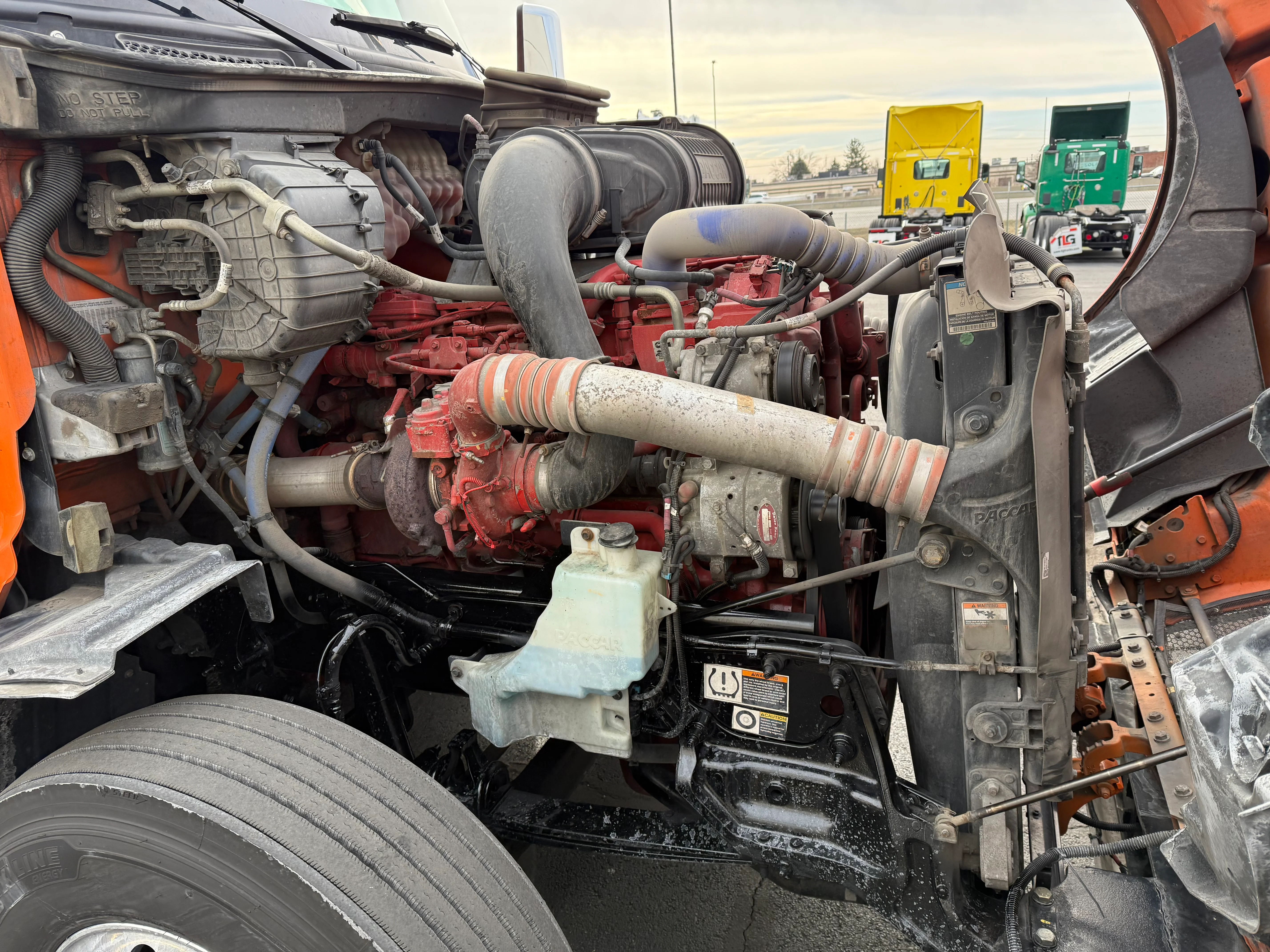 2023 Peterbilt 579 - image 10