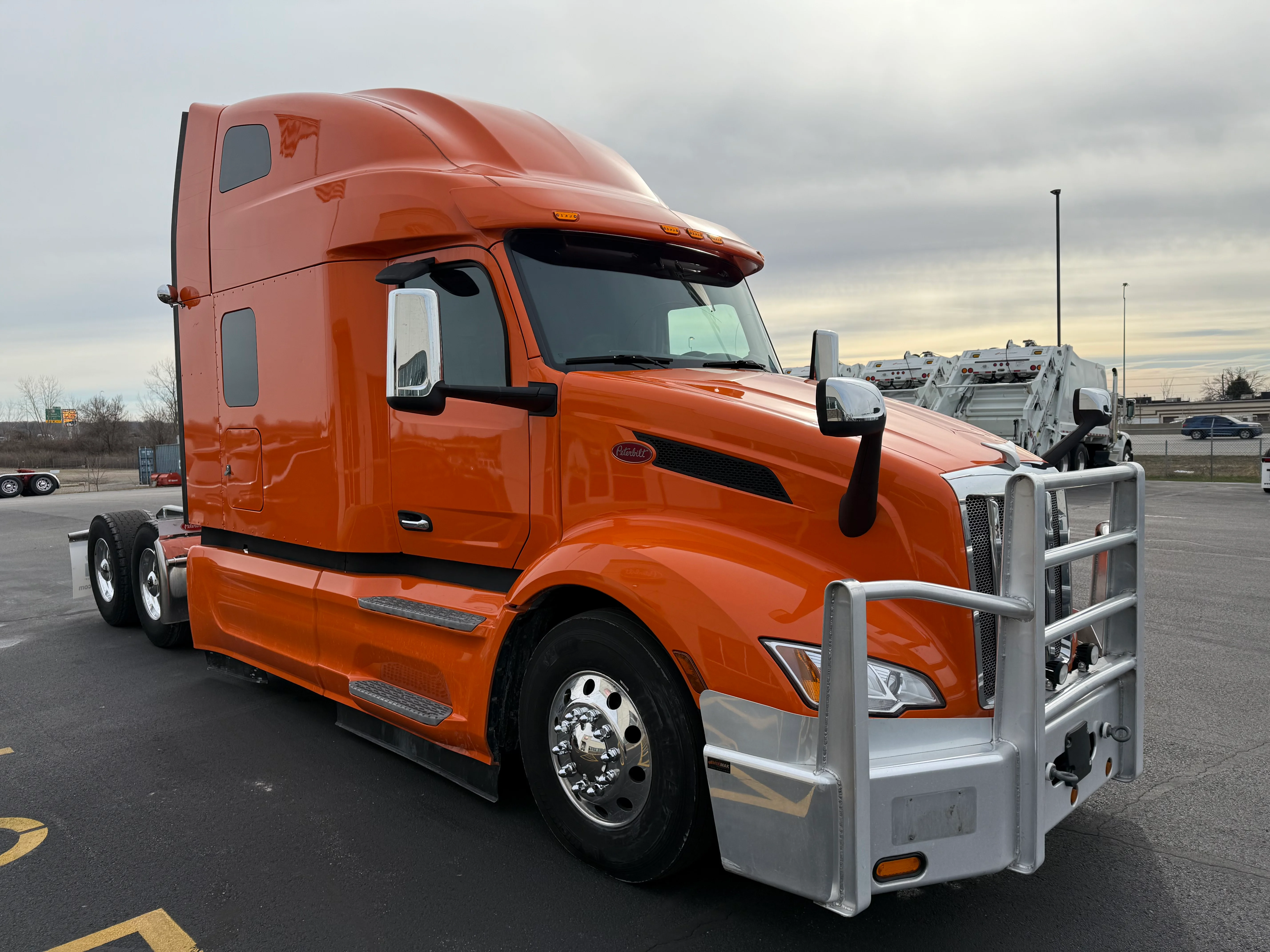 2023 Peterbilt 579 - image 7