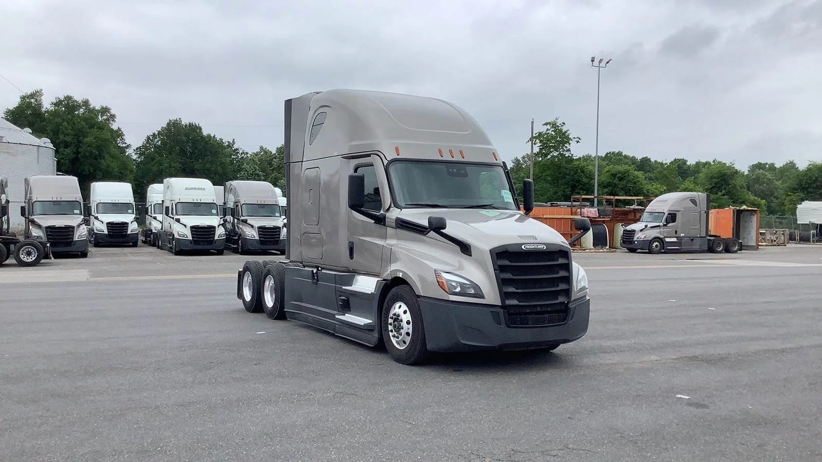 2024 Freightliner Cascadia in West Memphis, AR
