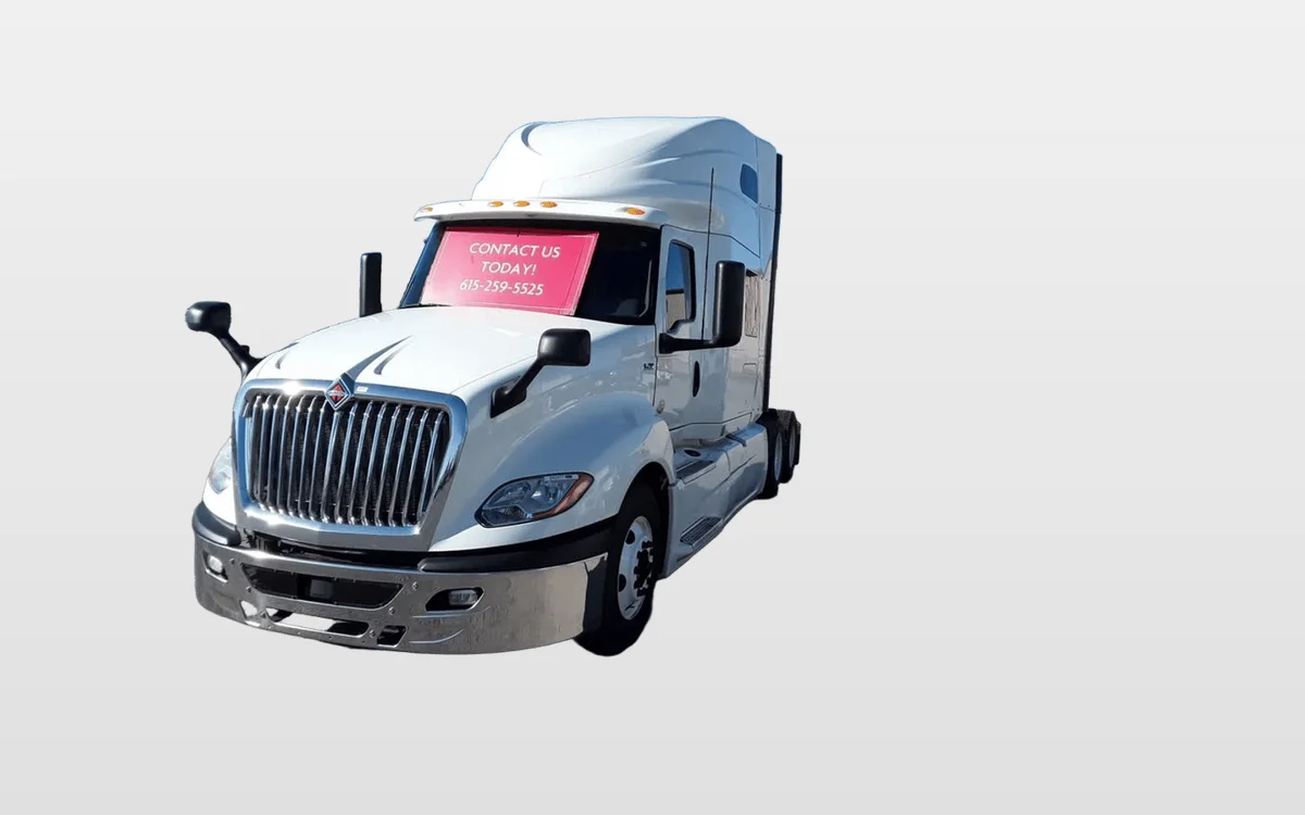 2020 International LT - image 1