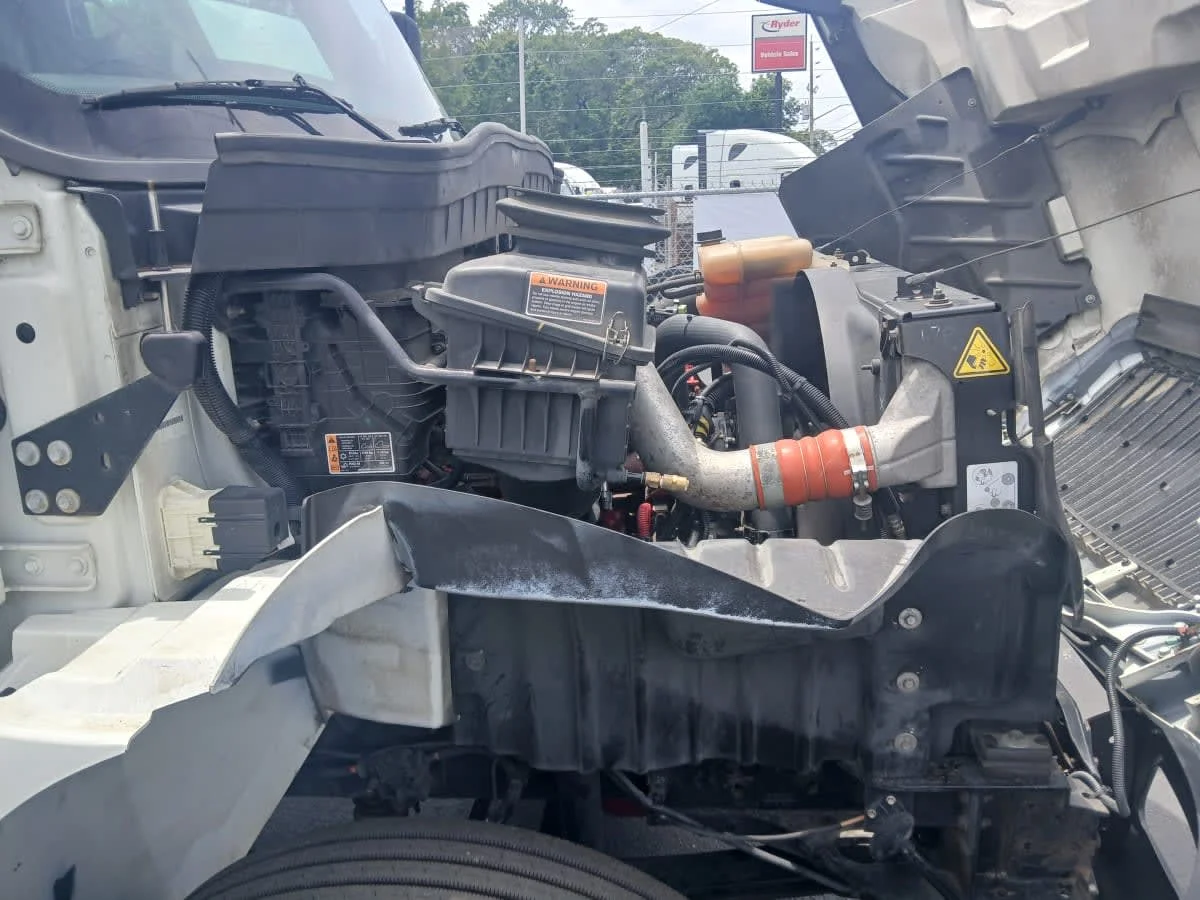 2022 International MV in Jacksonville, FL — photo 12