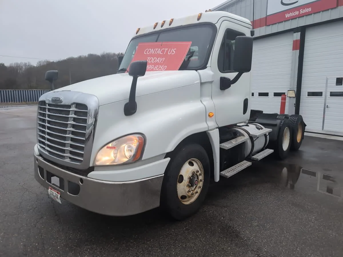 2016 Freightliner Cascadia