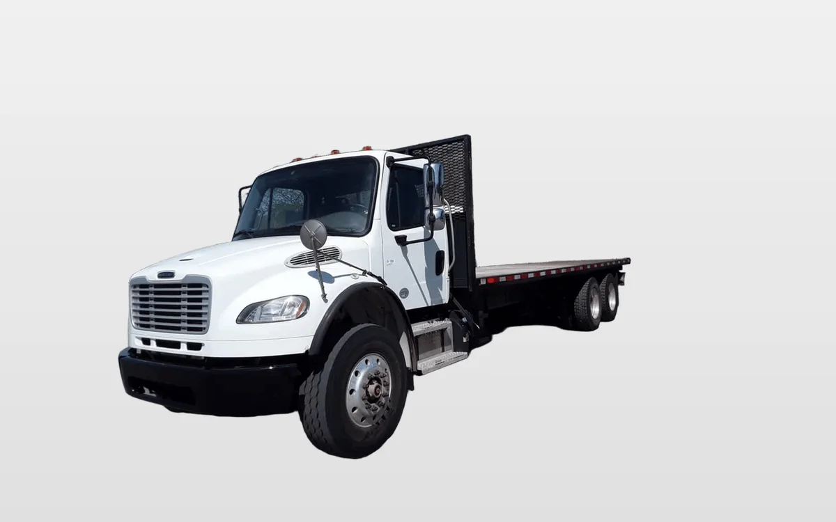2020 Freightliner M2 106 - image 1