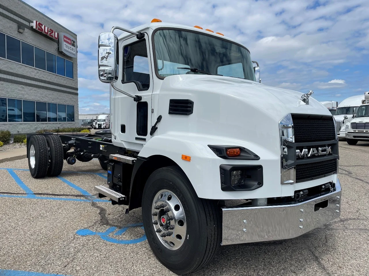 2026 Mack in Byron Center, MI — photo 2
