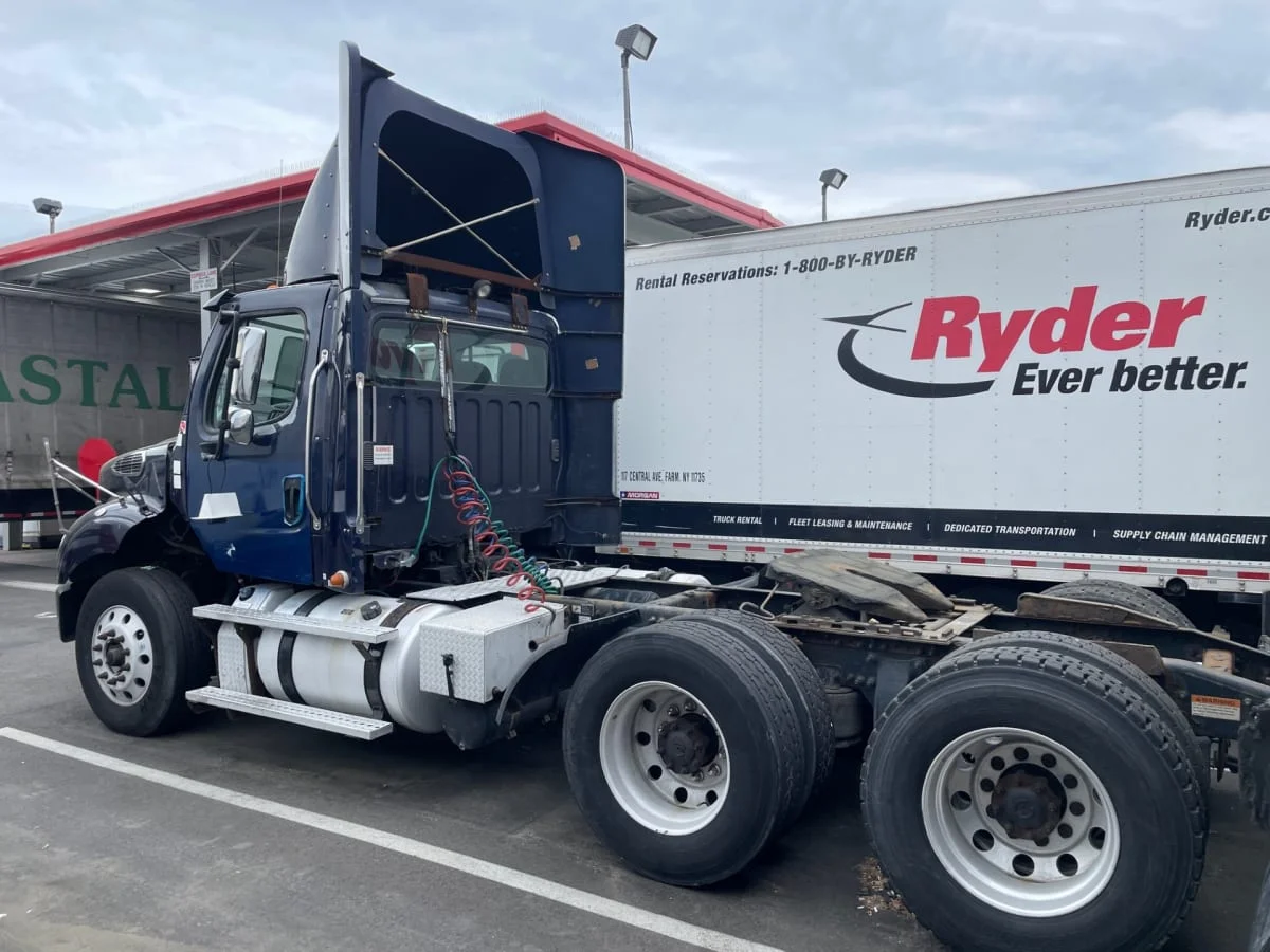 2016 Freightliner M2 112 in Farmingdale, NY — photo 6