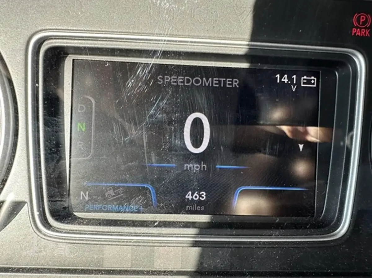 2026 International HX - image 8