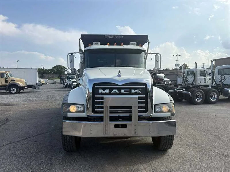 2018 Mack Granite in Memphis, TN — photo 7