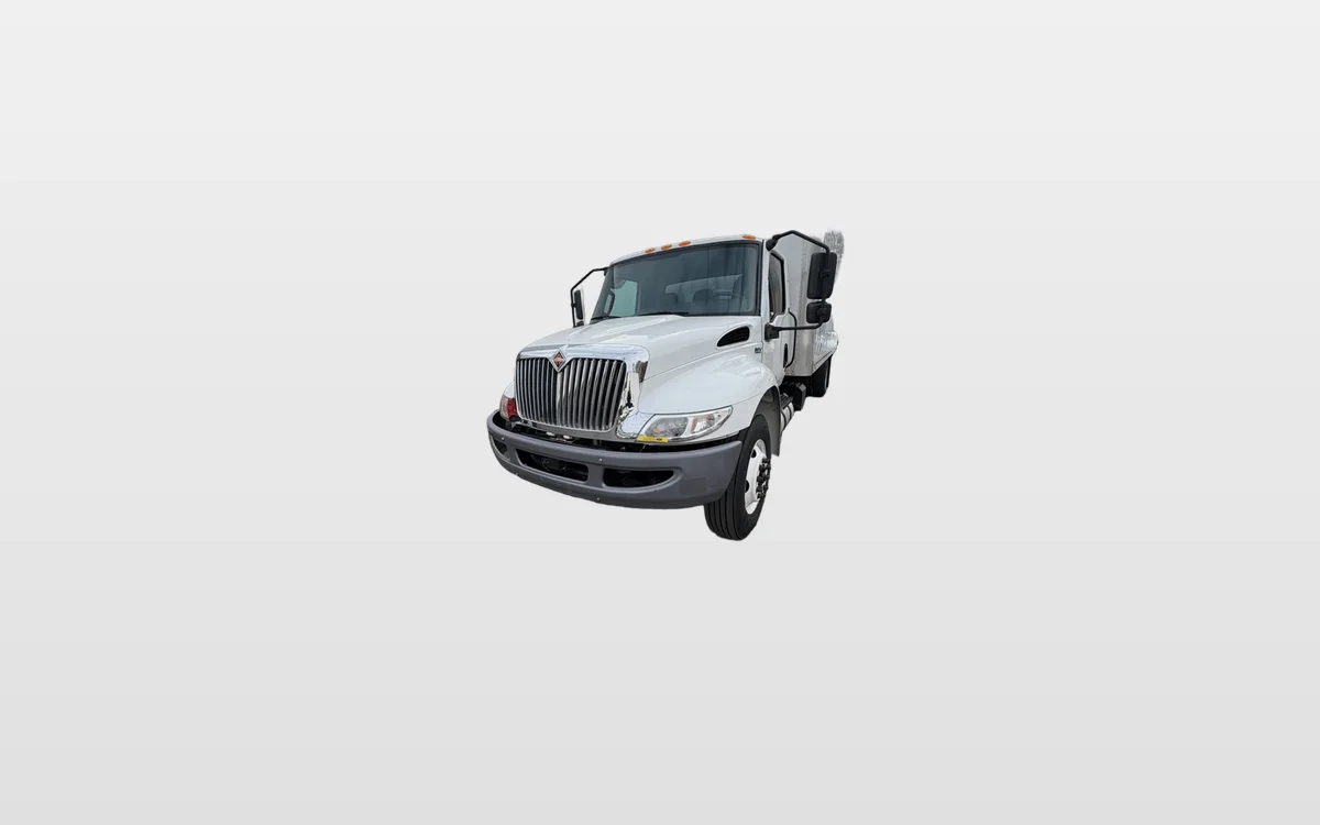 2019 International - image 1