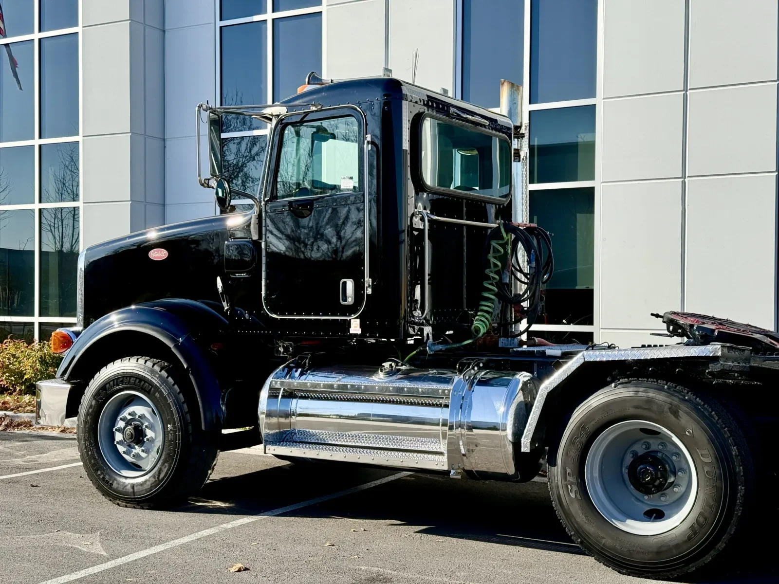 2008 Peterbilt 367 in New Lenox, IL — photo 8