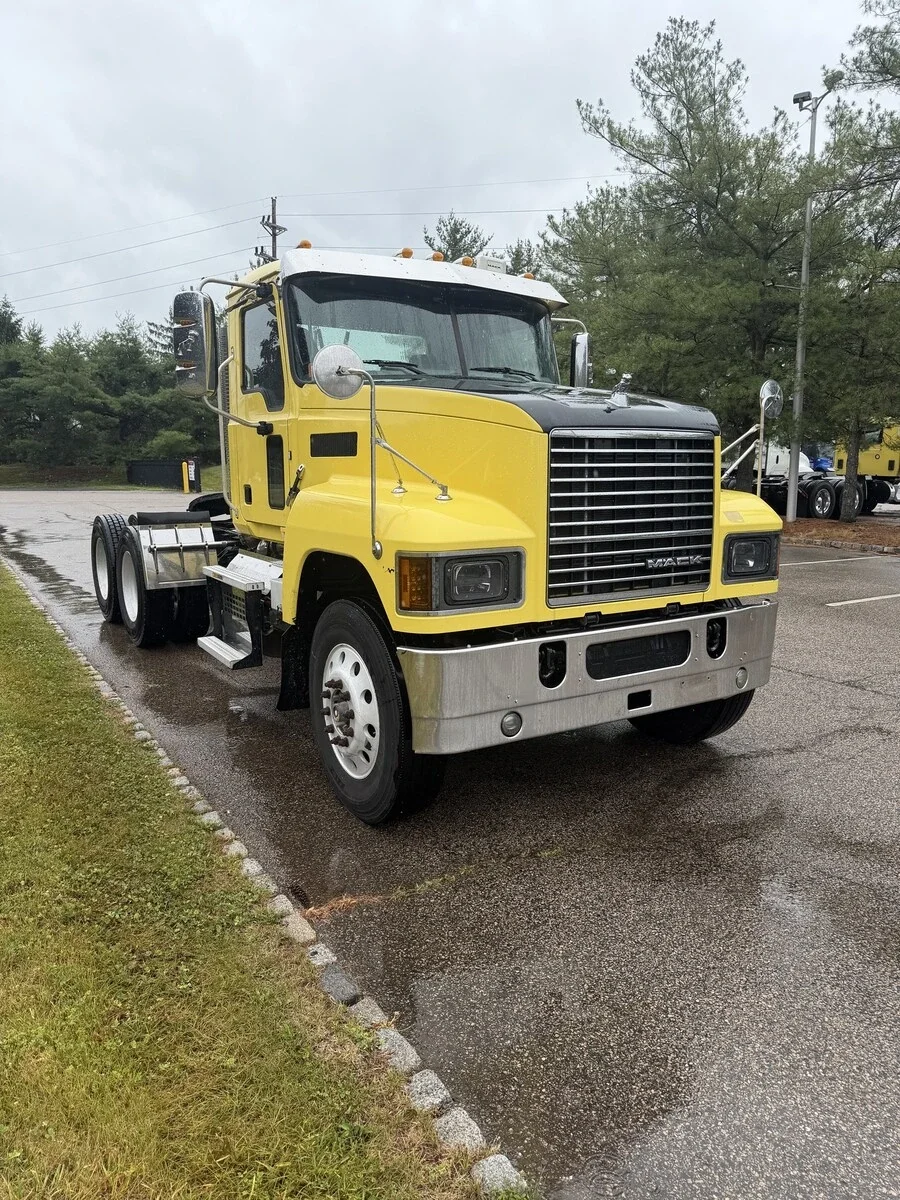 2019 Mack Pinnacle
