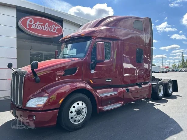 2021 Peterbilt 579