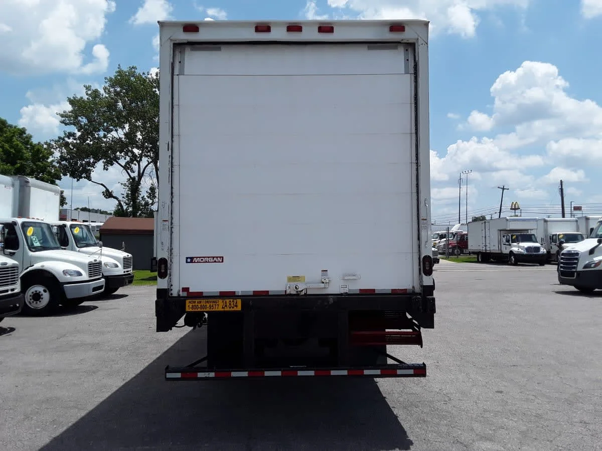 2019 Freightliner M2 106 in La Vergne, TN — photo 5