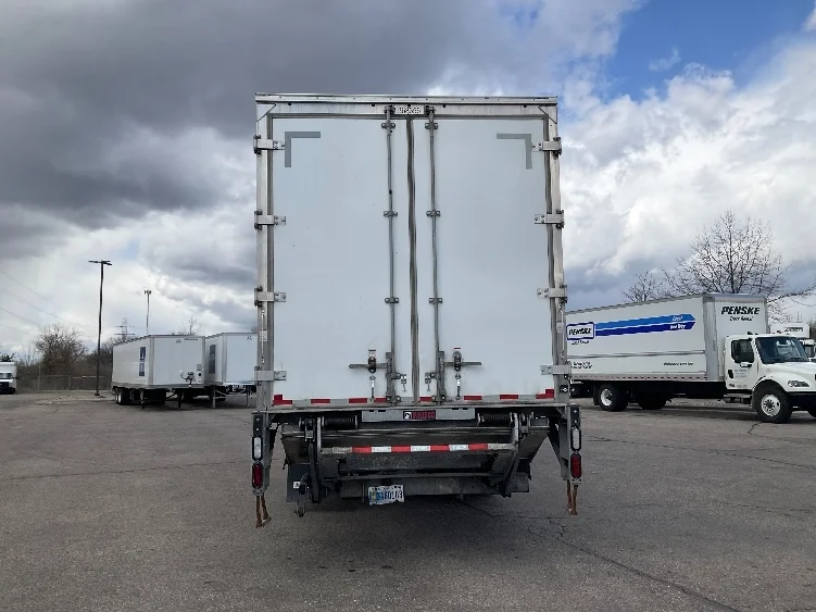 2020 International MV - image 7